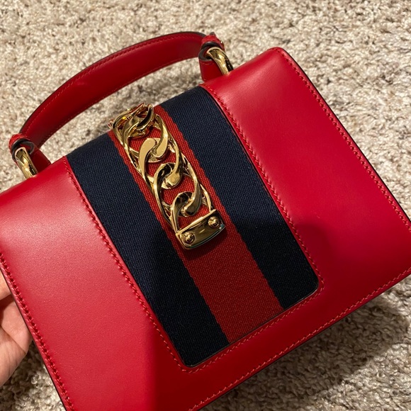 Gucci handbags - Picture 2 of 4